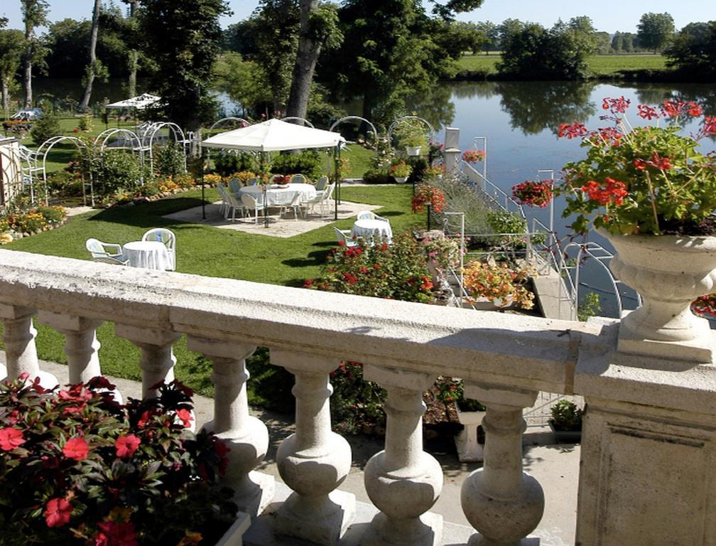 Logis Le Manoir De L'Onde Otel Sens Dış mekan fotoğraf